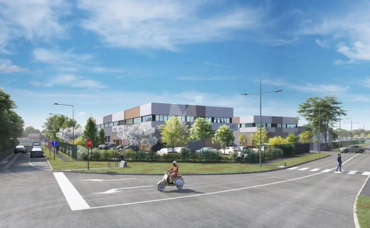 Flex in Cesson for sale Building Photo- Image 1 of 8