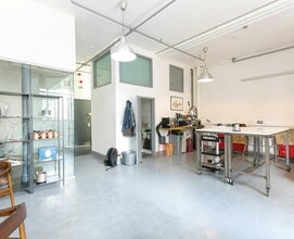 44-48 Wharf Rd, London for lease Interior Photo- Image 2 of 5