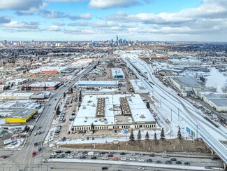 More details for 6325 Gateway Blvd NW, Edmonton, AB - Multiple Space Uses for Lease