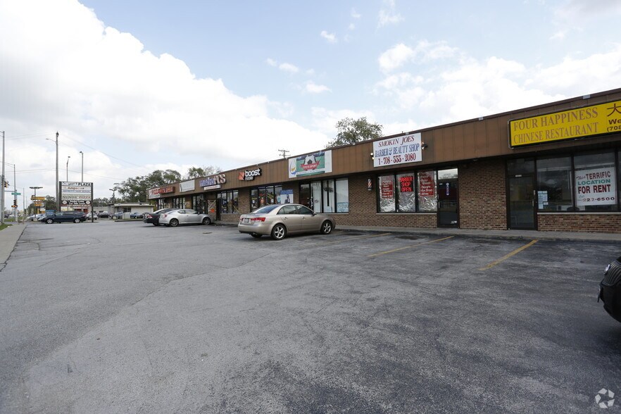 16301-16315 S Halsted St, Harvey, IL for lease - Building Photo - Image 3 of 3