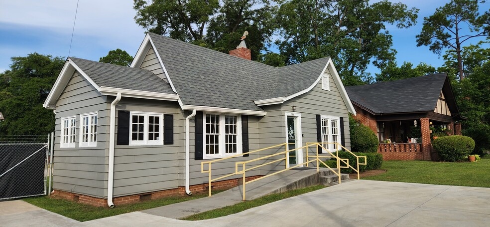 1106 Eager Dr, Albany, GA for lease - Building Photo - Image 1 of 8