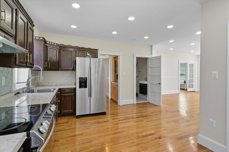 4110 Old Town Rd, Huntingtown, MD for sale - Building Photo - Image 3 of 12