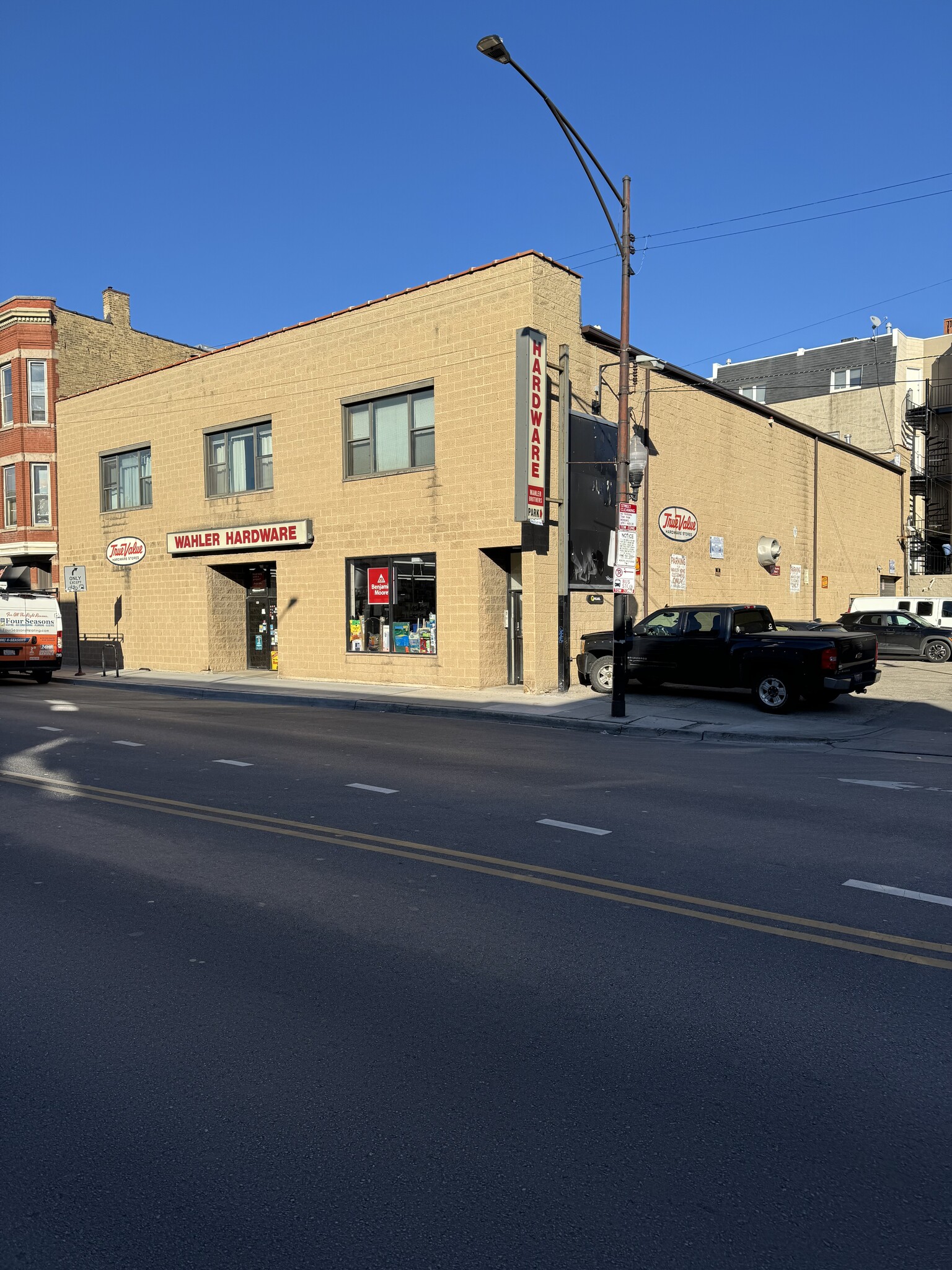 2553 N Halsted St, Chicago, IL 60614 - Office/Retail for Lease | LoopNet