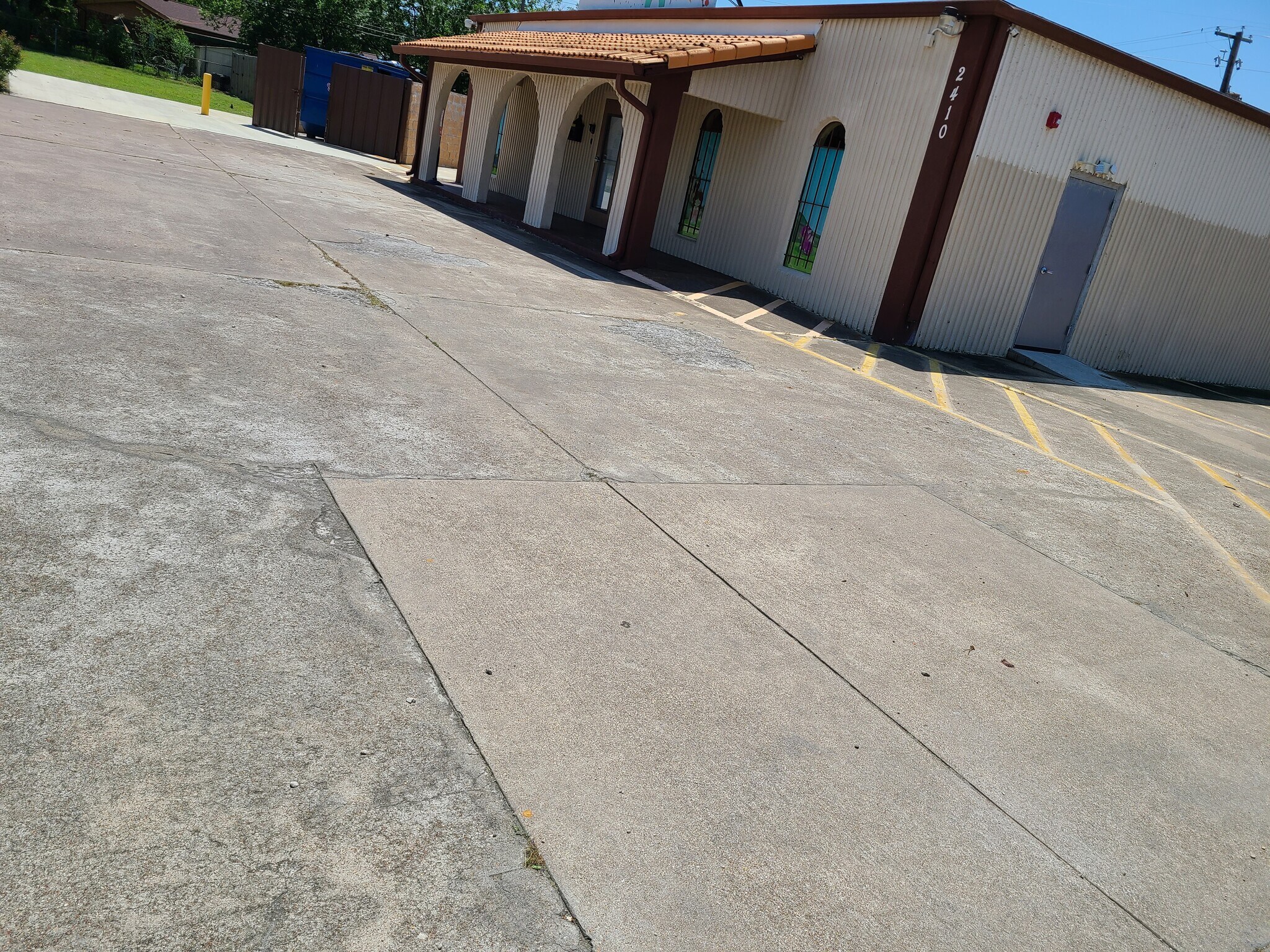 2420 Brady Ln, Grand Prairie, TX for sale Building Photo- Image 1 of 1