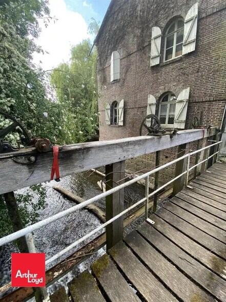 Flex in Nogent-sur-Eure for sale - Building Photo - Image 2 of 2