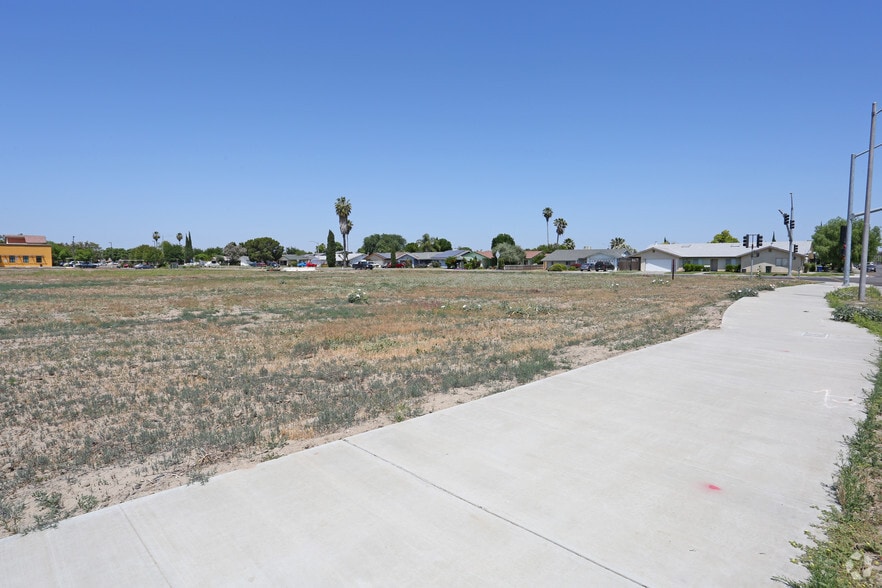 SWC Bush St & 19th Ave, Lemoore, CA for sale - Other - Image 2 of 3
