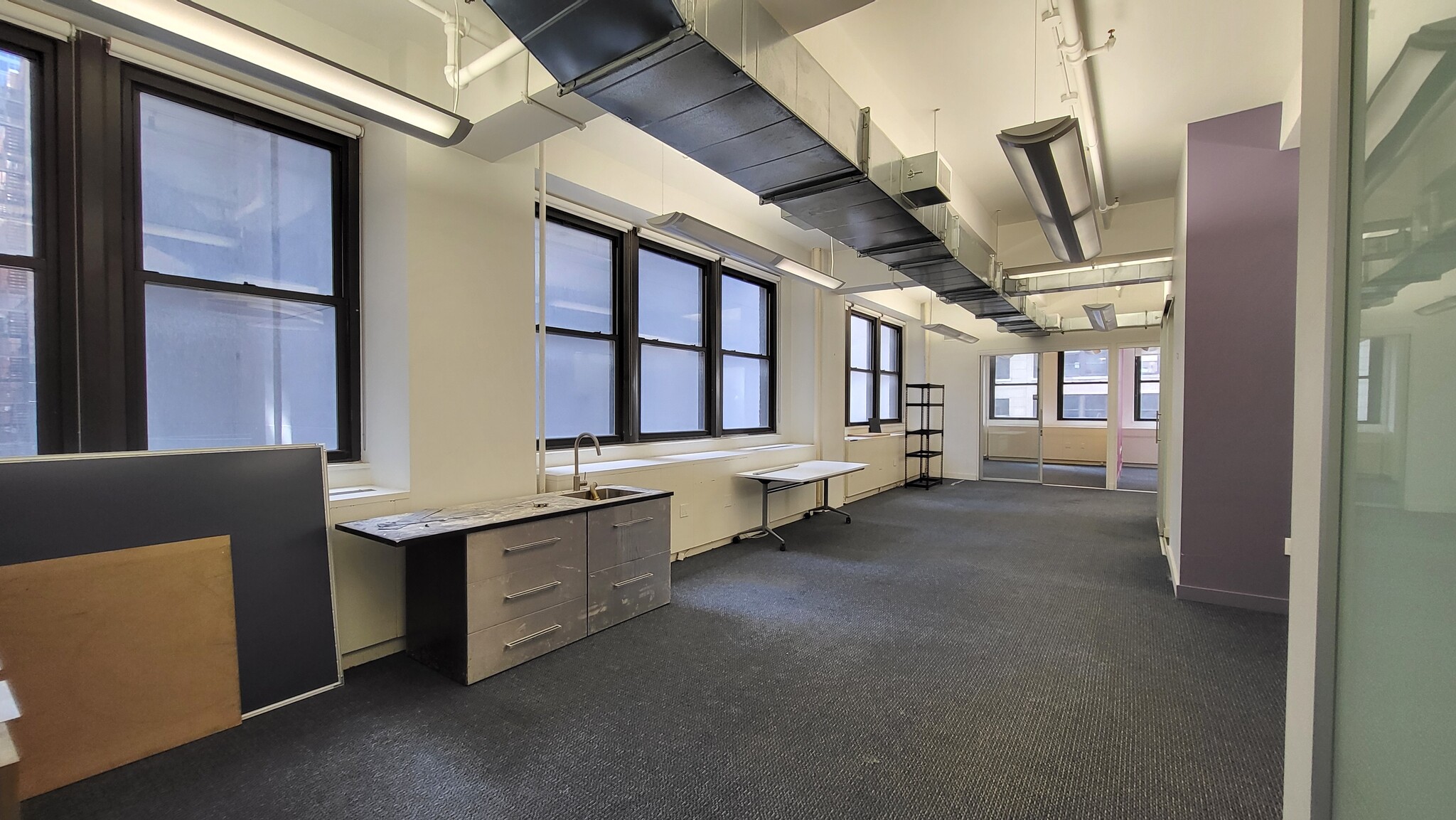 345 Seventh Ave, New York, NY for lease Building Photo- Image 1 of 3