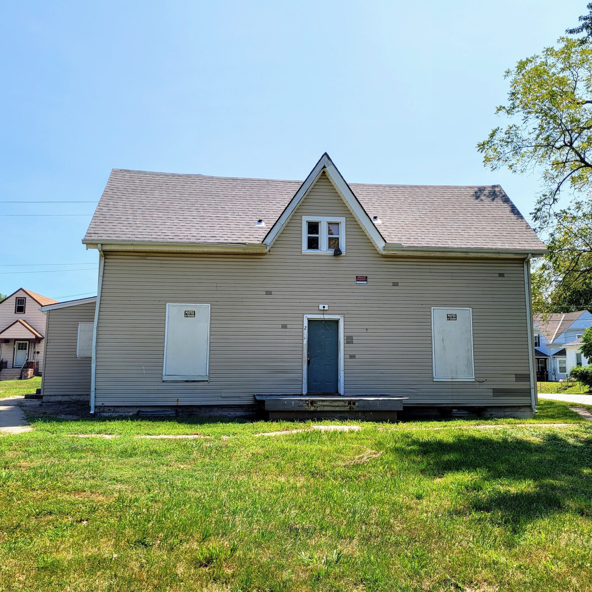 216 E Elm St, Independence, MO for sale Primary Photo- Image 1 of 1