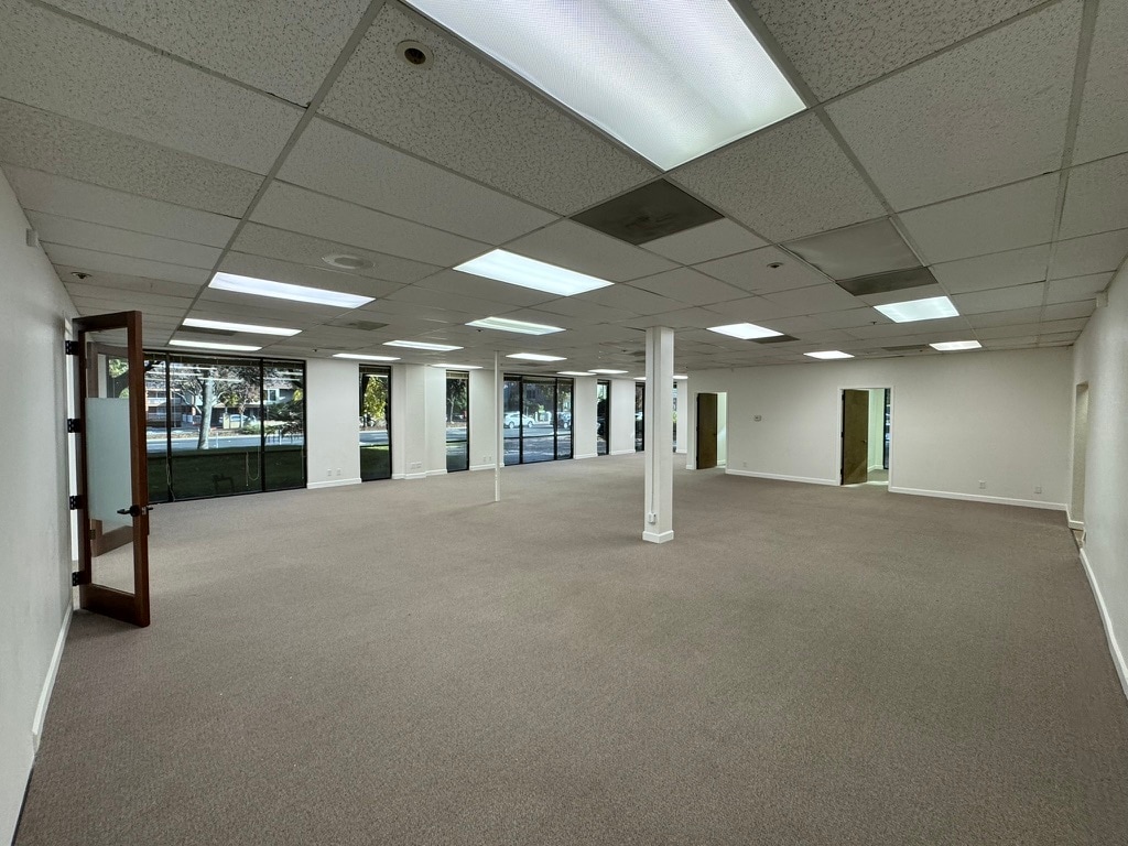 4984 El Camino Real, Los Altos, CA for lease Interior Photo- Image 1 of 4