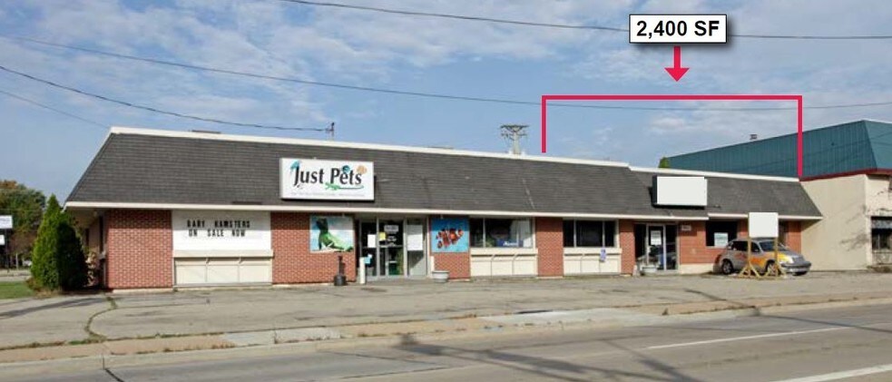 2009-2011 N Richmond St, Appleton, WI for sale - Building Photo - Image 1 of 1