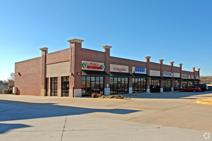 900-1016 NW 150th St, Edmond, OK for lease - Building Photo - Image 2 of 6