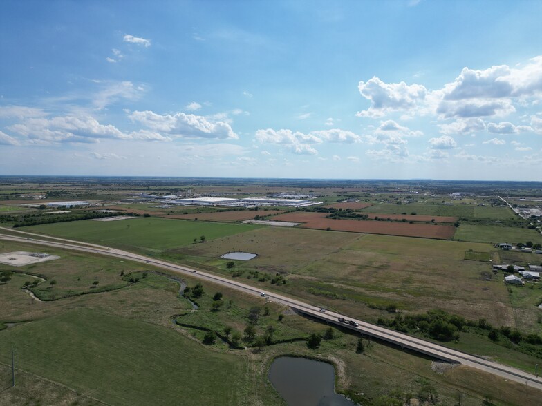 2501 County Road 902, Joshua, TX for sale - Building Photo - Image 3 of 7