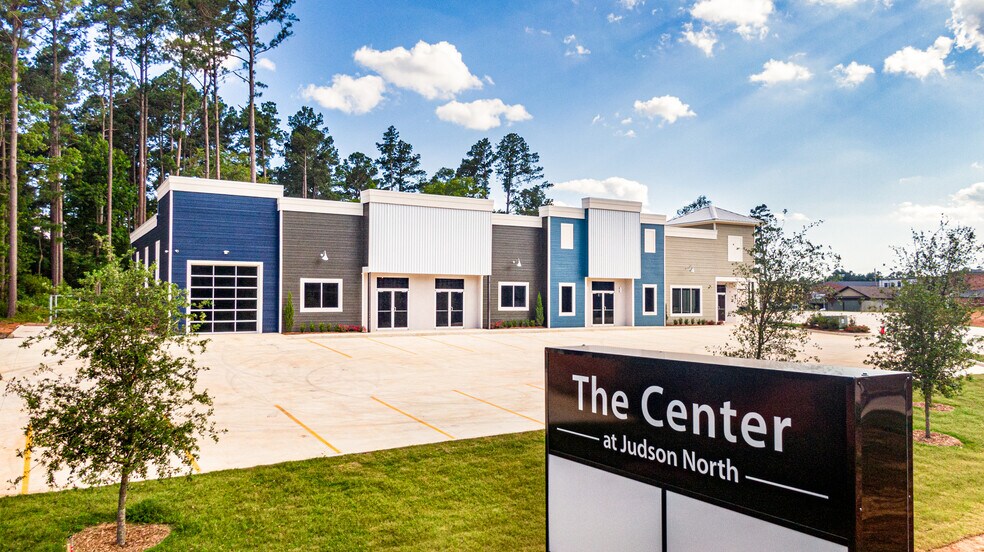 5848 Judson Rd, Longview, TX 75605