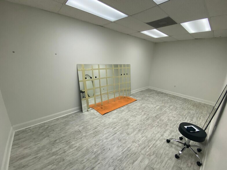 100 Country Club Rd, Argyle, TX for sale - Building Photo - Image 1 of 1