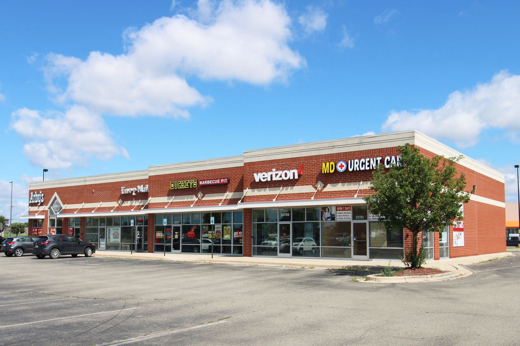 20739-20761 Hall Rd, Macomb, MI for sale Building Photo- Image 1 of 1