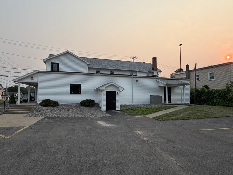 603 Ridge Rd, Webster, NY for sale - Building Photo - Image 2 of 8
