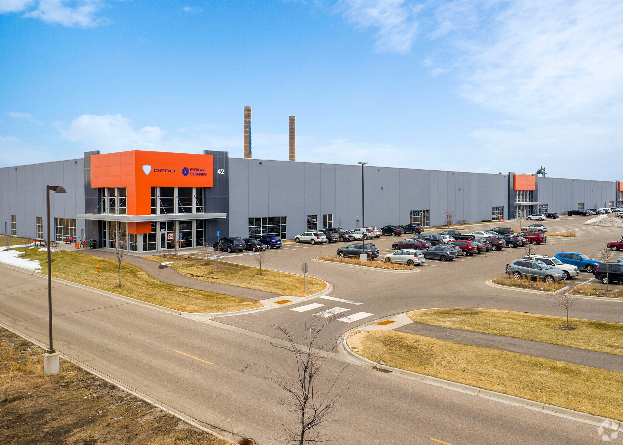 42 E Northern Stacks Dr, Fridley, MN for sale Building Photo- Image 1 of 1