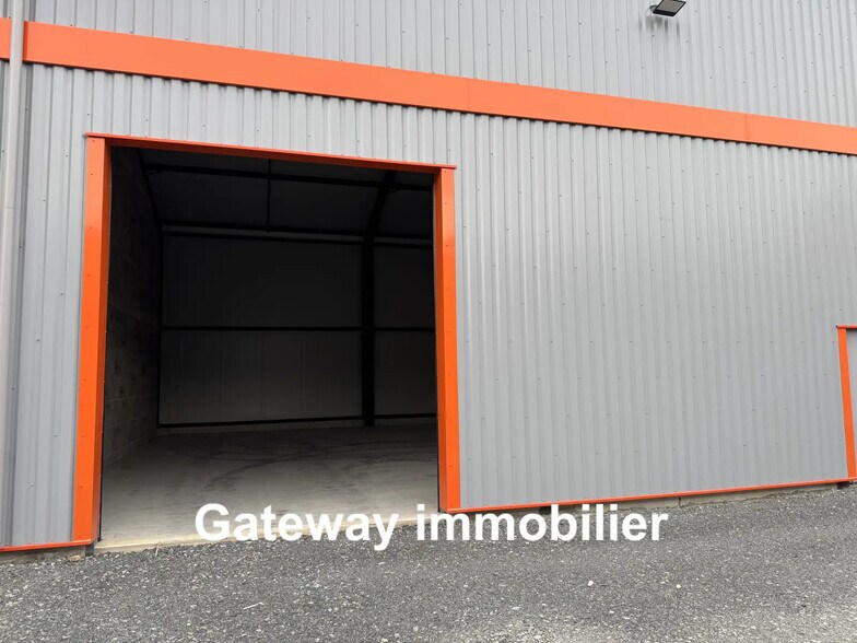 Industrial in Creuzier-le-Neuf for lease - Building Photo - Image 3 of 8