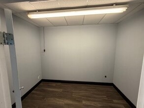 2305 N Gateway Ave, Rockwood, TN for lease Building Photo- Image 2 of 6
