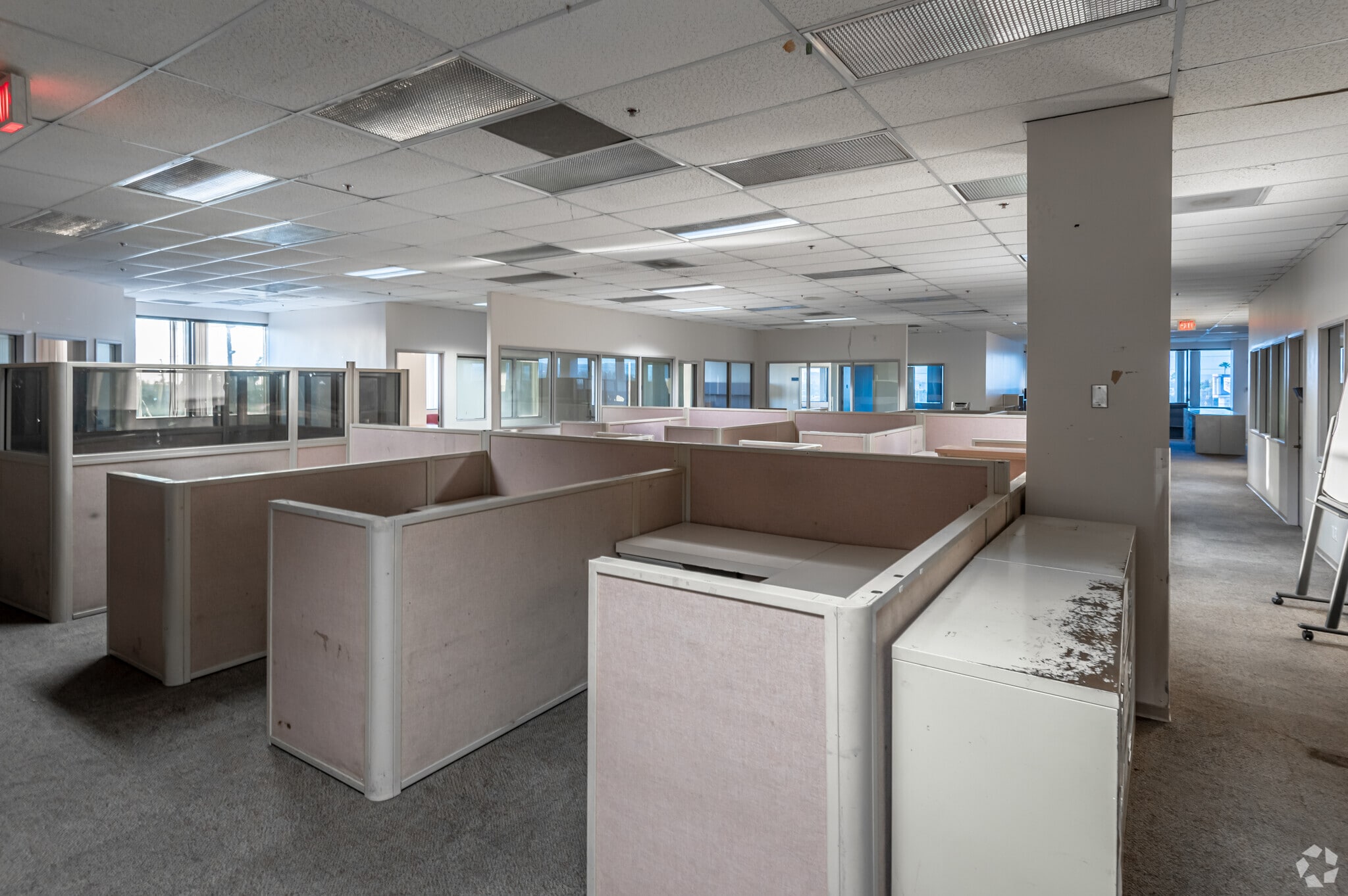 625 N Grand Ave, Santa Ana, CA for sale Interior Photo- Image 1 of 5