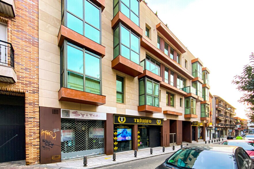 Calle Jeromin, 7, Leganés, Madrid for sale - Primary Photo - Image 1 of 1