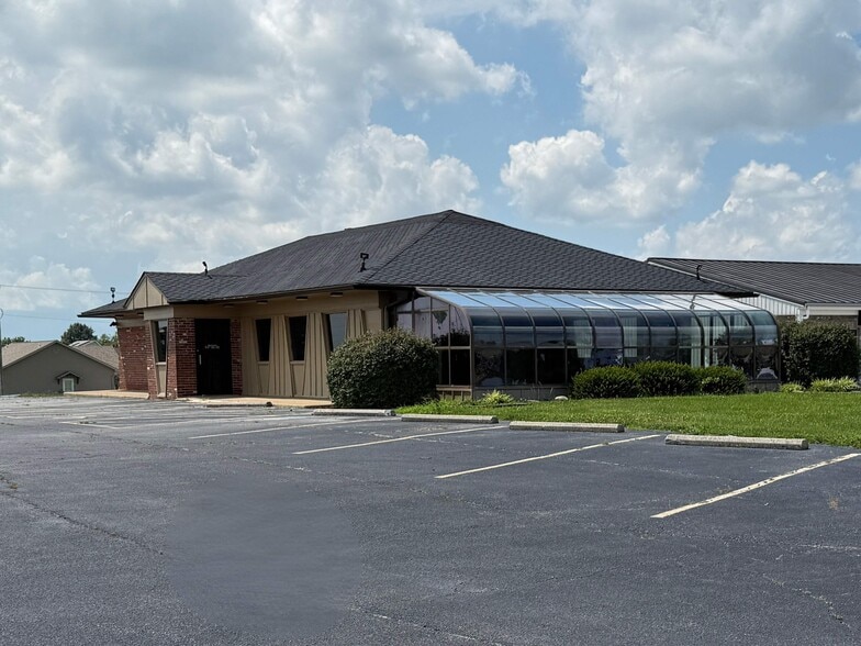 1801 N Market St, Sparta, IL for sale - Building Photo - Image 3 of 24