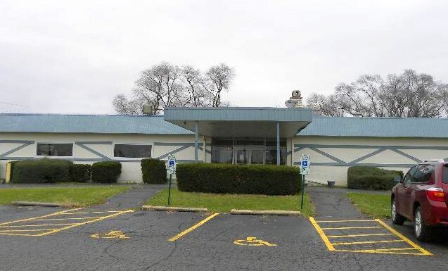4504 E Terra Cotta Ave, Crystal Lake, IL for sale Building Photo- Image 1 of 1