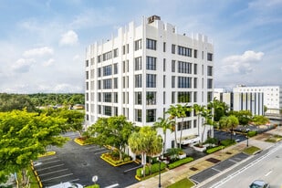 2450 Hollywood Blvd, Hollywood FL - Live-Work Space