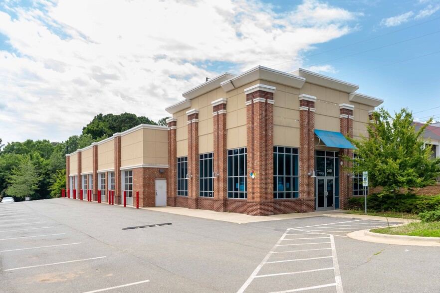 3921 Western Blvd, Raleigh, NC for sale - Building Photo - Image 1 of 1