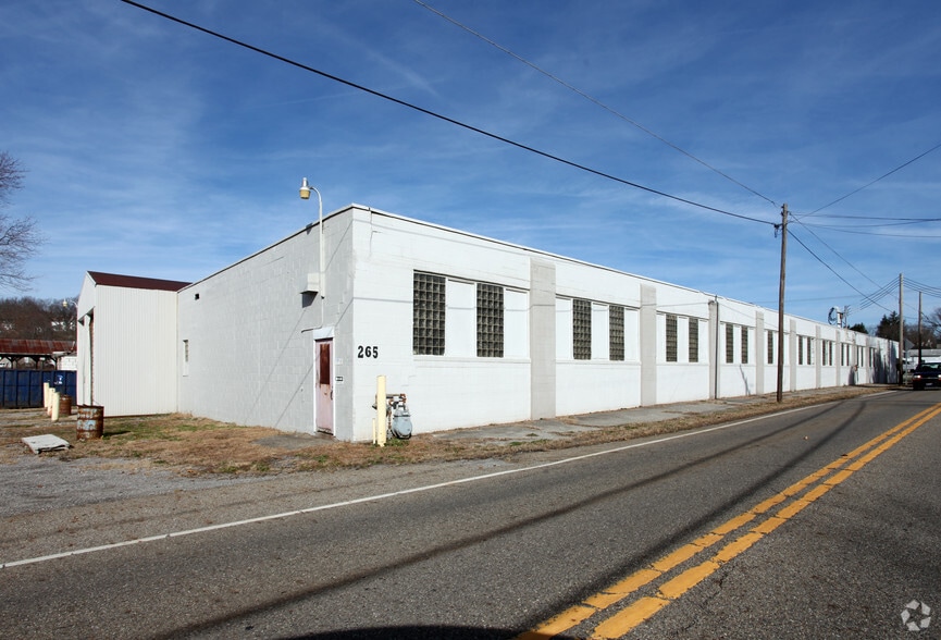 265 State St, Leetonia, OH for sale - Primary Photo - Image 2 of 15