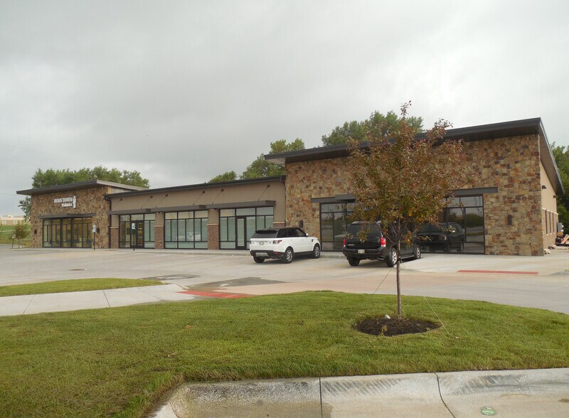 6723 S 180th St, Omaha, NE for sale - Building Photo - Image 1 of 1