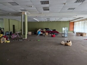 6009-6023 Memorial Dr, Stone Mountain, GA for lease Interior Photo- Image 2 of 4