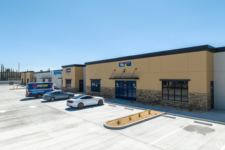 12454 Industrial Center Dr, Victorville, CA for lease - Building Photo - Image 2 of 10