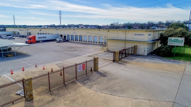 3000 E Houston St, San Antonio, TX for lease Interior Photo- Image 1 of 11