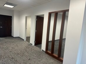 1054-1066 31st St NW, Washington, DC for lease Interior Photo- Image 1 of 8