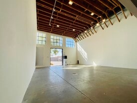 5005 W Washington Blvd, Los Angeles CA - Live Work Space