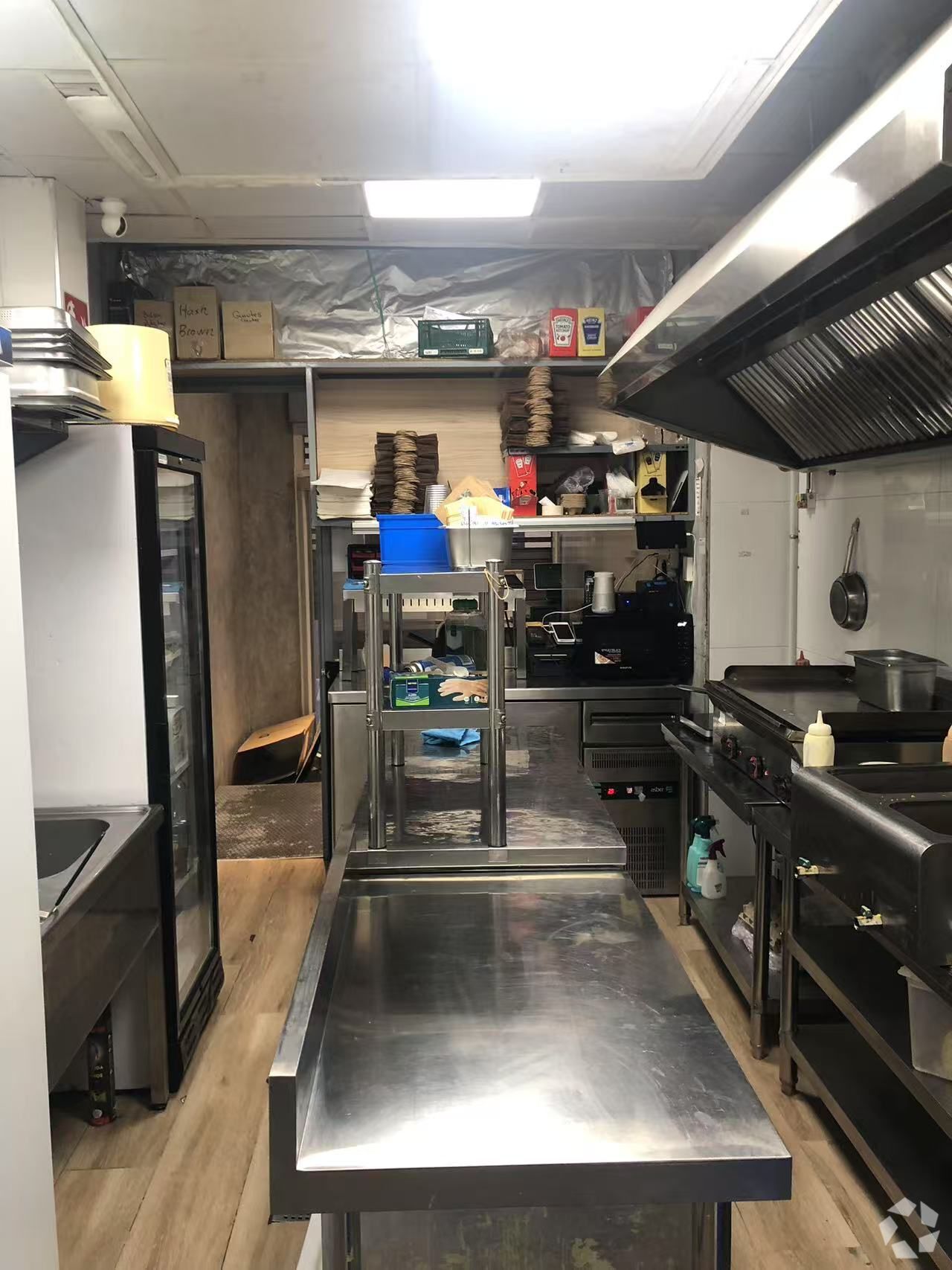 Retail in Madrid, Madrid for lease Interior Photo- Image 1 of 7