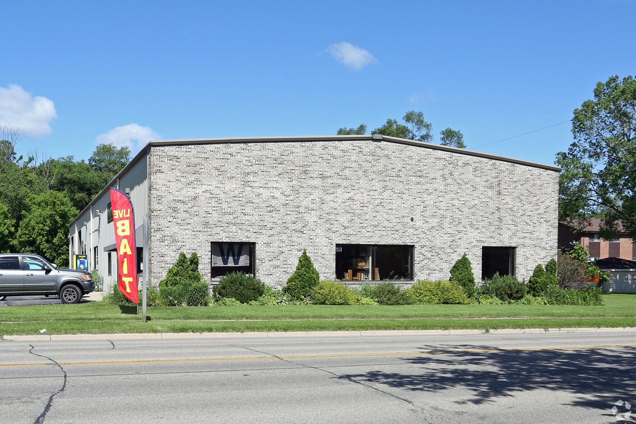 517 N Lake Ave, Twin Lakes, WI for sale Building Photo- Image 1 of 1