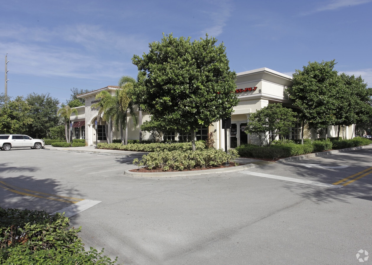 17195 Miramar Pkwy, Miramar, FL 33027 Property Record