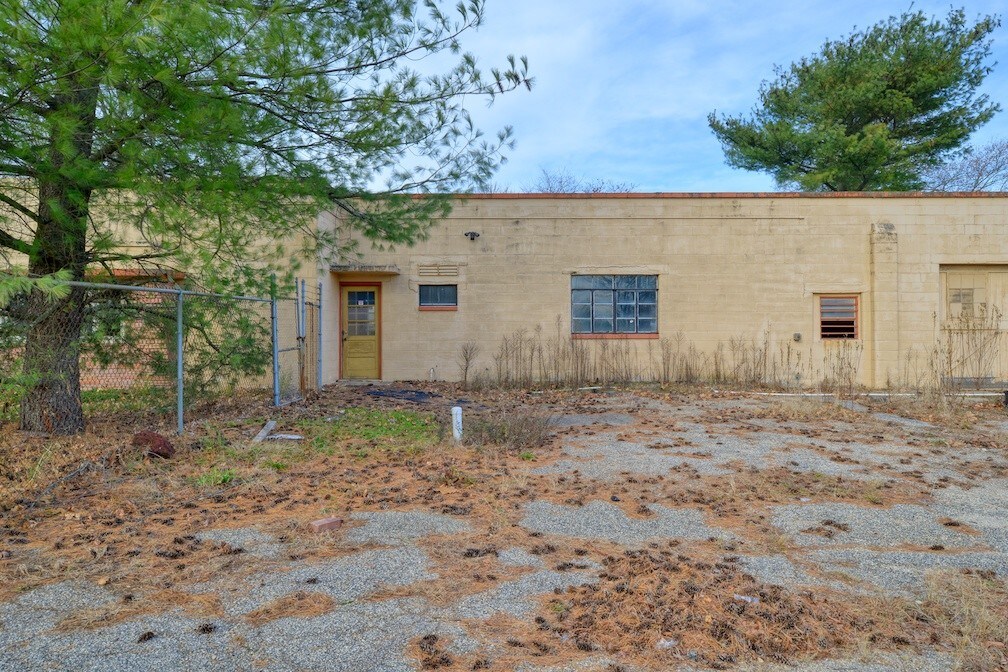 1055 S East Ave, Vineland, NJ 08360