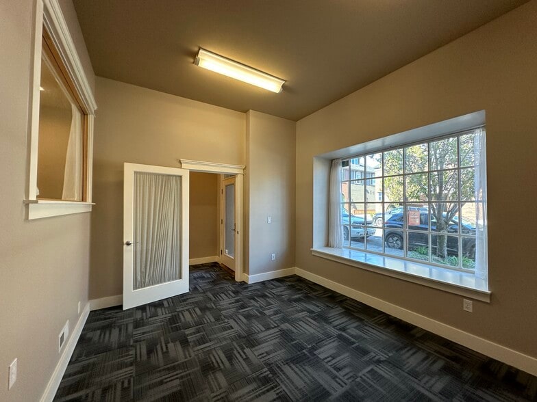 1465-1495 NE Village St, Fairview, OR for sale - Interior Photo - Image 3 of 17