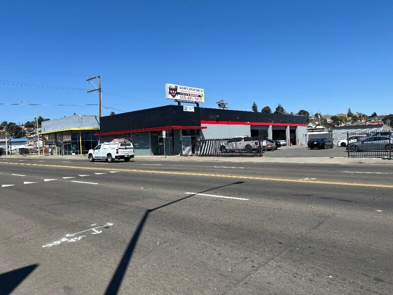 1400 Sonoma Blvd, Vallejo, CA for sale - Building Photo - Image 2 of 16