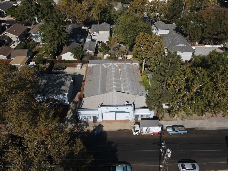 1129-1135 Hester Ave, San Jose, CA for sale - Building Photo - Image 3 of 10
