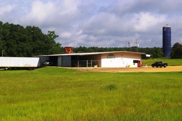 1911 Anglin Rd, Summit, MS for sale Primary Photo- Image 1 of 1