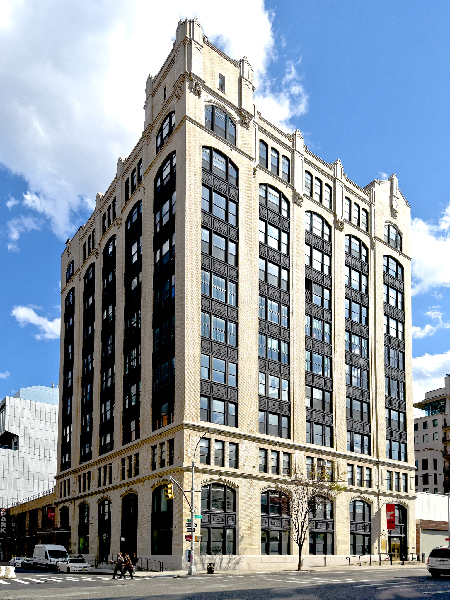 210 Eleventh Ave, New York, NY for lease Building Photo- Image 1 of 7