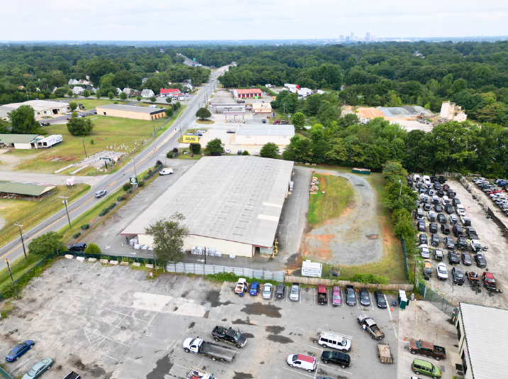 3425 Thomasville Rd, Winston-Salem, NC for lease - Building Photo - Image 1 of 5