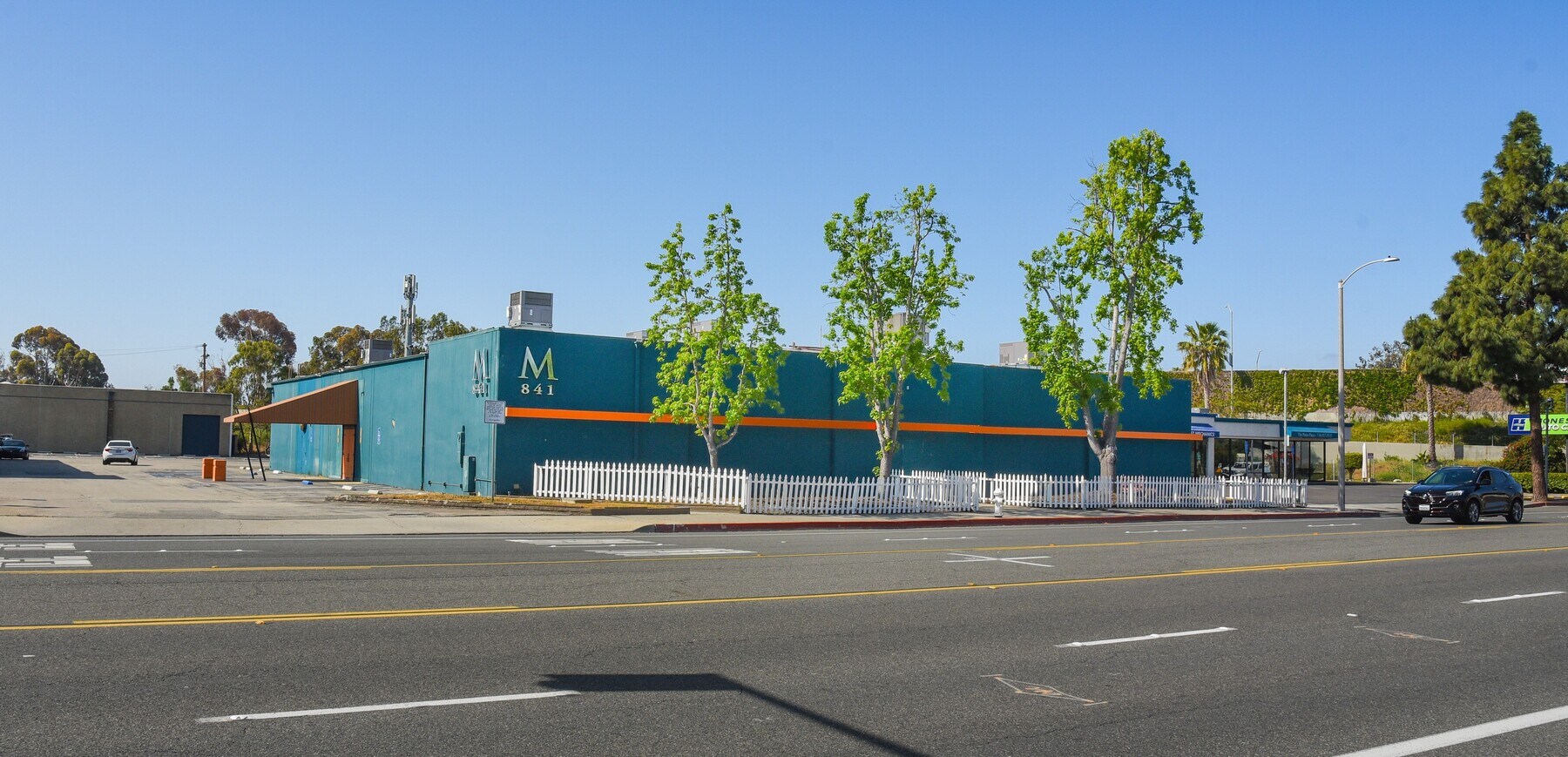 841 Baker St, Costa Mesa, CA 92626