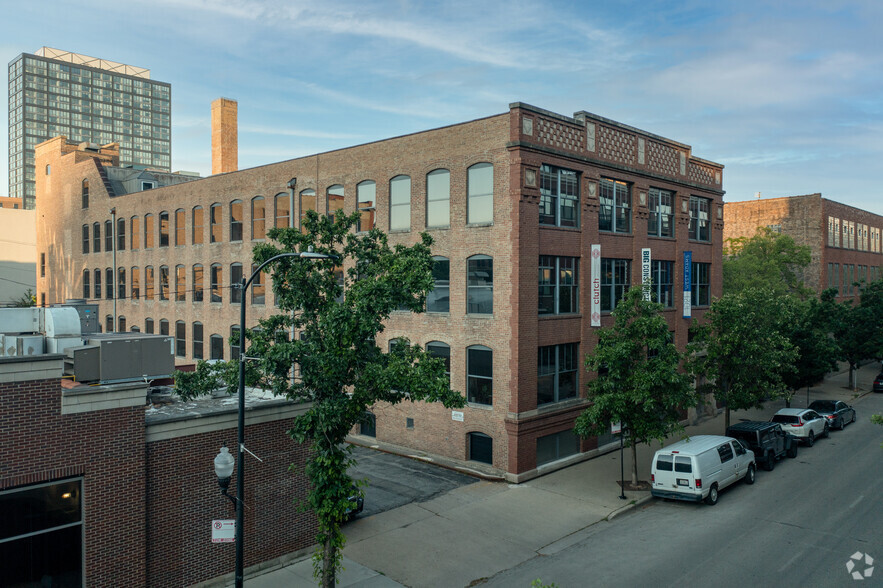 1021 W Adams St, Chicago, IL for lease - Primary Photo - Image 1 of 5