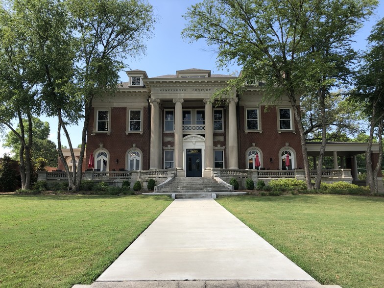 1433 Union Ave, Memphis, TN for sale - Building Photo - Image 1 of 1