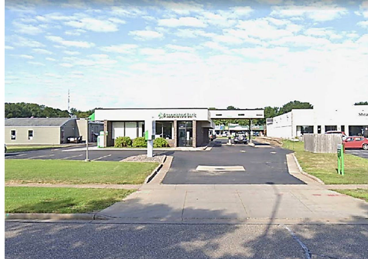 2812 Mall Dr, Eau Claire, WI 54701 Retail for Sale